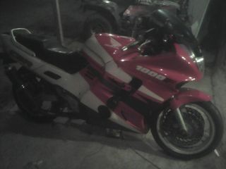 CBR 1000f honda-thumb-1