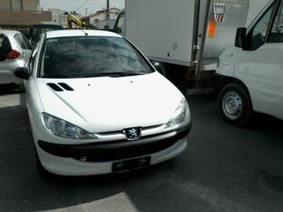 Peugeot 206 2008-thumb-2