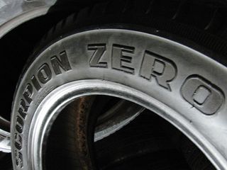 2TMX 255-60-17 PIRELLI SCORPION ZERO -thumb-5