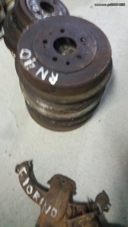TOYOTA RN 40