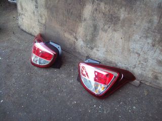 HYUNDAI i10 16--thumb-1
