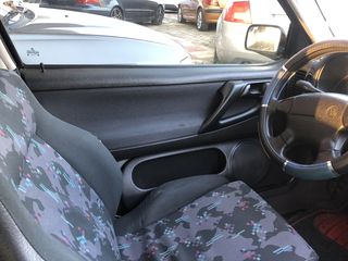 Volkswagen Polo 2000 1,4cc 101HP-thumb-4