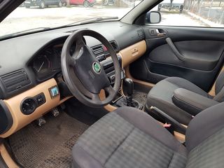 SCODA OKTAVIA DIESEL 1.9-thumb-2