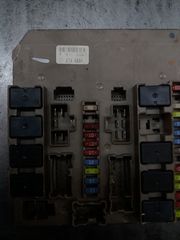 ΑΣΦΑΛΕΙΟΘΗΚΗ ΑΠΟ Renault CLIO Mk3 674660A