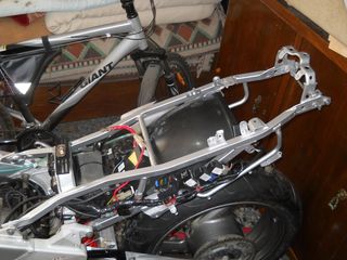 Yamaha 1987 FZR 1000 GENESIS-thumb-22