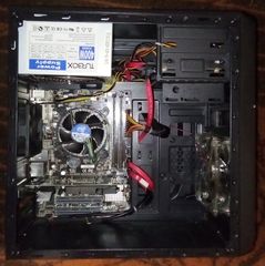 H81-M PCID(TX)( 1150) /I3-4130 3.4GHz / 8Gb/Ssd 120 GB/ Hdd 500Gb / Sapphire HD 5570-1Gb