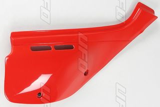 ΛΥΡΗΣ UFO ΚΑΠΑΚΙ ΠΛΑΙΝΟ ΣΕΛΑΣ ΔΕΞΙΟ ΓΙΑ HONDA XR 600 R 1988-2002, HO02640
