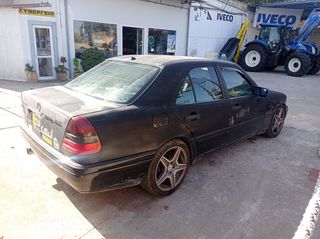 Mercedes-Benz C 180 2000-thumb-2