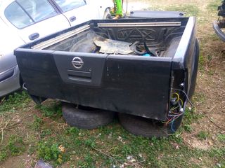 ΚΑΡΟΤΣΑ NAVARA D40-thumb-1