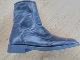 CITY LEATHER BOOTS