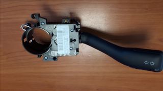 ΔΙΑΚΟΠΤΗΣ ΦΛΑΣ VW-AUDI-SEAT-SKODA-thumb-1