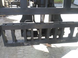Linde 2012 G-350-thumb-3