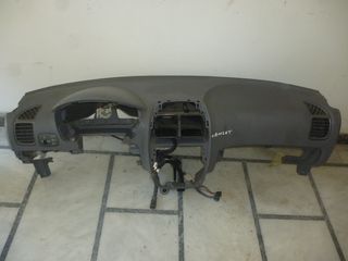 HYUNDAI ACCENT 02 