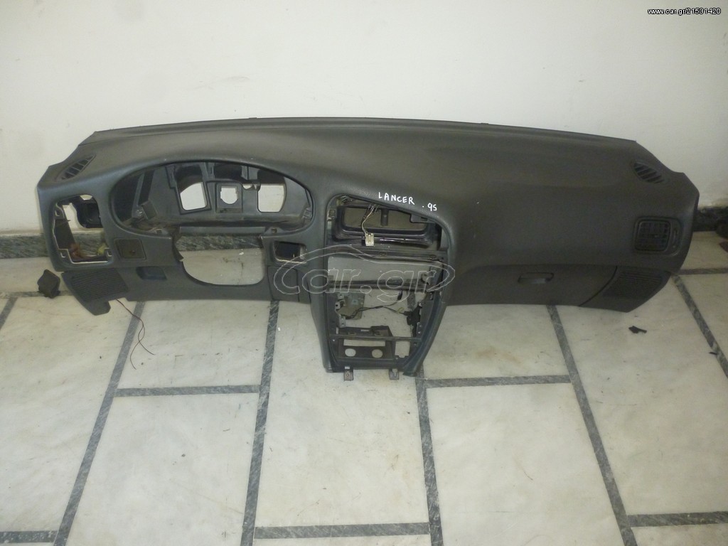 MITSUBISHI LANCER CB1 95