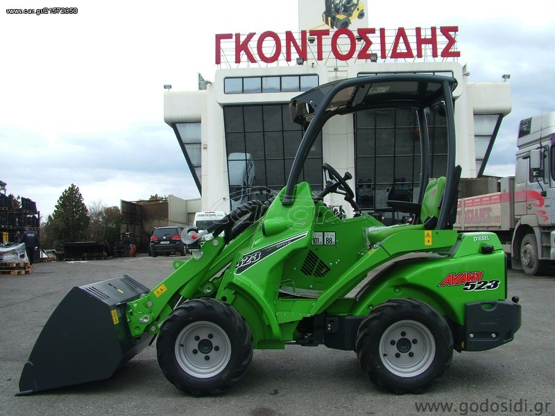 Κλαρκ 2022 AVANT 523 [1500]