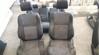 ΣΑΛΟΝΙ TOYOTA COROLLA 2005