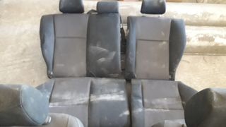 ΣΑΛΟΝΙ TOYOTA COROLLA 2005-thumb-1