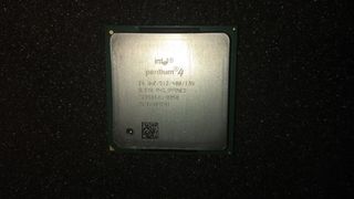 Intel Pentium 4 2 GHz