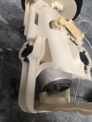 bmw e46 αντλια βενζινης γνησια-thumb-2