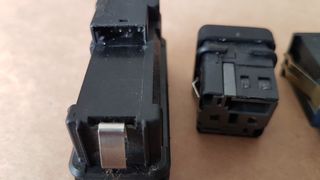 BMW E39 ΣΕΙΡΑ 5 ΔΙΑΚΟΠΤΕΣ 96-03-thumb-2