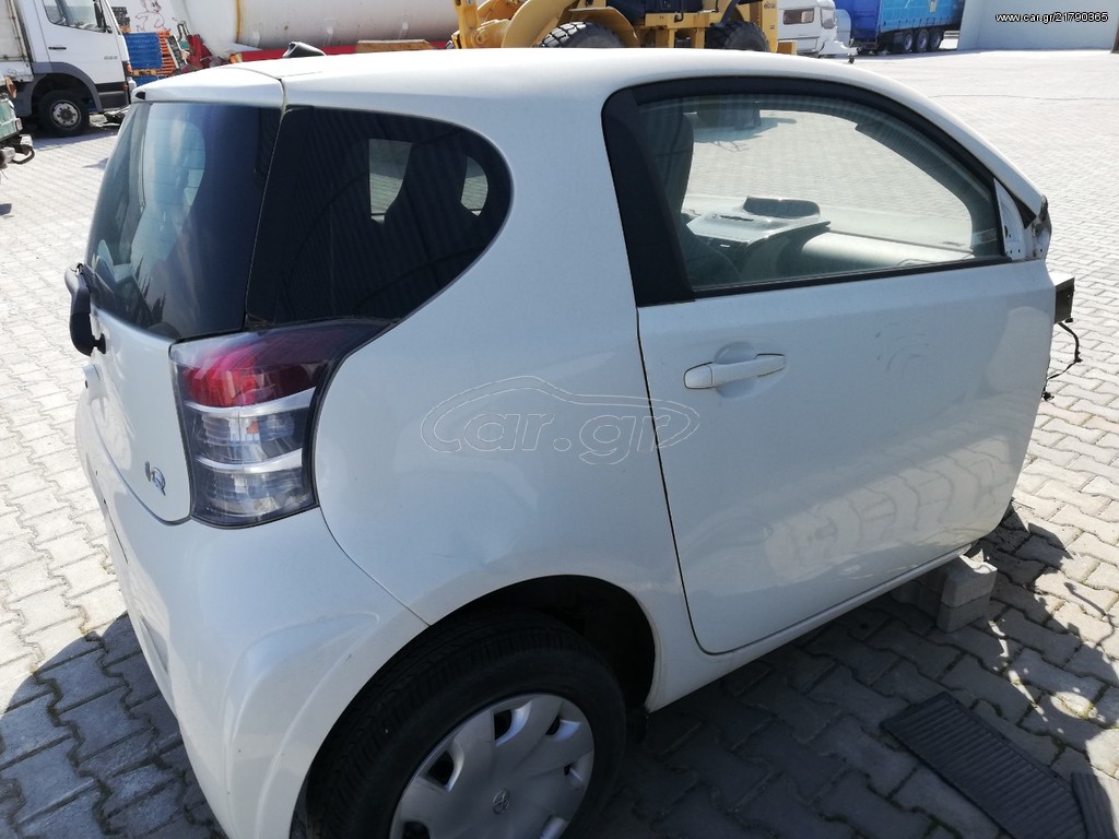 Toyota iQ ΖΗΜΙΑ!ΓΙΑ ΑΝΤΑΛΛΑΚΤΙΚΑ  '12