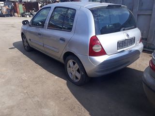 Renault Clio *** ΜΟΝΟ ΓΙΑ ΑΝΤΑΛΛΑΚΤΙΚΑ *** '05