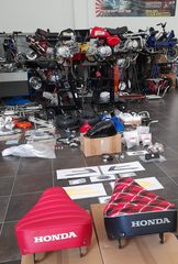 Roumpineto  honda c50 glx50 ss50 dax MODIFYING GARAGE "since1993" TAKEGAWAGR - 4miniracingparts,gr-thumb-12