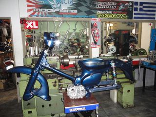 Roumpineto  honda c50 glx50 ss50 dax MODIFYING GARAGE "since1993" TAKEGAWAGR - 4miniracingparts,gr-thumb-70