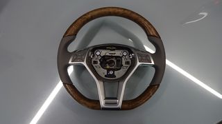 ΤΙΜΟΝΙ ΓΝΗΣΙΟ MERCEDES ΓΚΡΙ ΔΕΡΜΑ ΜΕ ΞΥΛΟ ΤΡΙΑΝΤΑΦΥΛΛΙΑΣ 