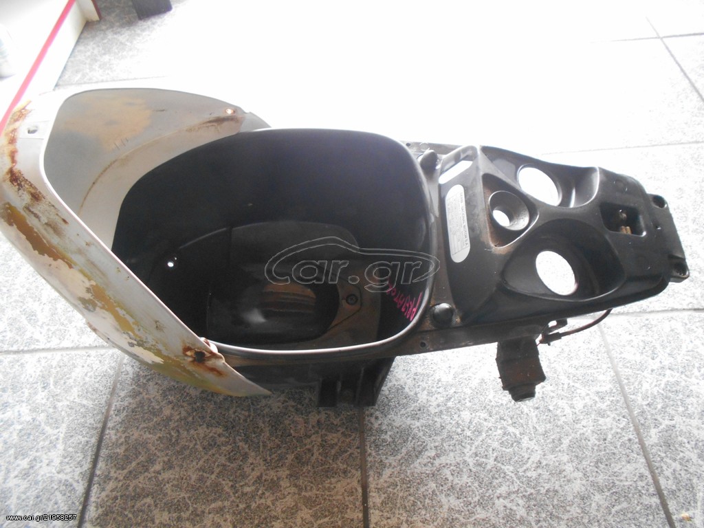 ΚΟΥΒΑΣ ΣΕΛΑΣ DERBI PREDATOR 50