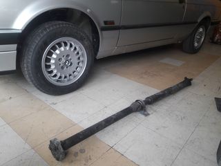 BMW E30 ΚΕΝΤΡΙΚΟΣ ΑΞΟΝΑΣ-thumb-1