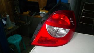 RENAULT CLIO 3 ΠΙΣΩ ΦΑΝΑΡΙ ΔΕΞΙΟ 