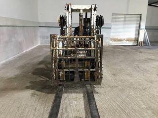 Toyota 1985 2FD25-thumb-11