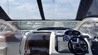 Fairline 2006 34 targa-thumb-3