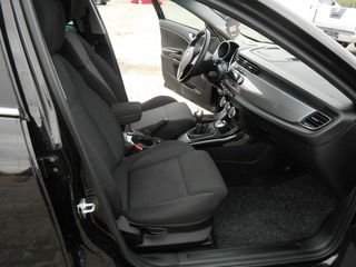 Alfa Romeo Giulietta 2013 1.6 JTDM- SUPER-thumb-31