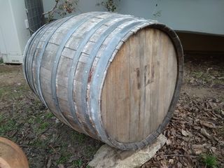 Βαρέλια δρύινα 600 ΛΙΤΡΩΝ