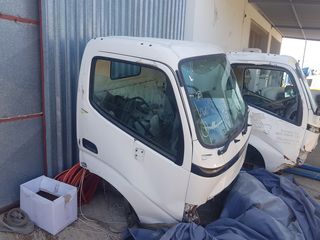 Toyota dyna 100,150-thumb-1