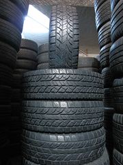 4TMX 30-9.5-15 YOKOHAMA GEOLANDAR A/T-S 