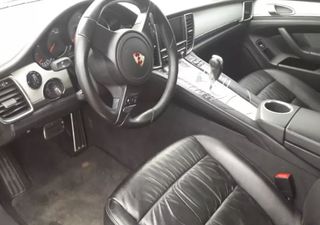 Porsche Panamera 4S '09-thumb-3