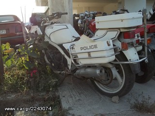 Yamaha FZ750 -thumb-1