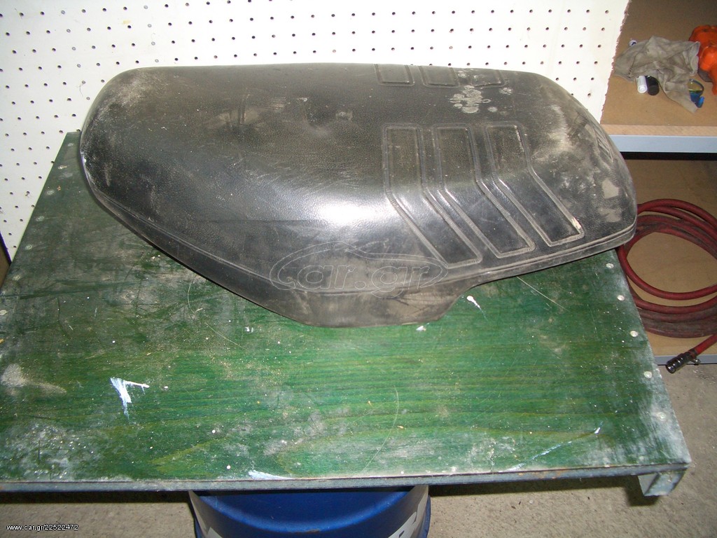 ΠΩΛΕΙΤΑΙ ΣΕΛΑ ΓΙΑ HONDA CHALLY 50