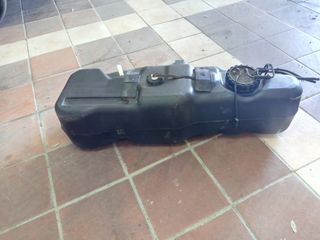 ΤΕΠΟΖΙΤΟ ΠΕΤΡΕΛΑΙΟΥ ΠΛΑΣΤΙΚΟ HYUNDAI H1 2007-thumb-3