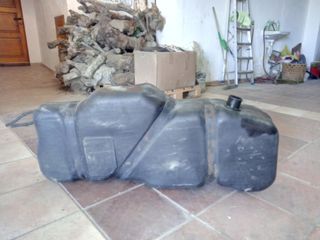 ΤΕΠΟΖΙΤΟ ΠΕΤΡΕΛΑΙΟΥ ΠΛΑΣΤΙΚΟ HYUNDAI H1 2007-thumb-4