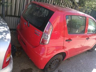 Daihatsu Sirion 2005 5θυρο 1.0cc-thumb-2