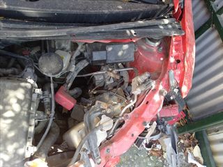 Daihatsu Sirion 2005 5θυρο 1.0cc-thumb-3