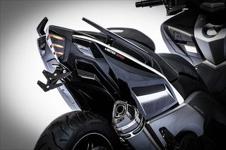 BCD DESIGN ΒΑΣΗ ΠΙΝΑΚΙΔΑΣ YAMAHA T-MAX 530 2012-2016-thumb-1