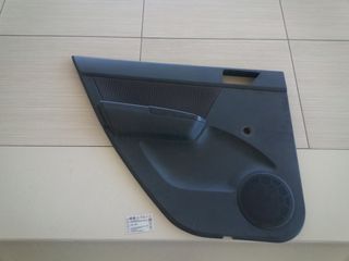 ΤΑΠΕΤΣΑΡΙΑ ΠΙΣΩ ΑΡΙΣΤΕΡΗΣ ΠΟΡΤΑΣ  5HB HYUNDAI GETZ 2004-2007.