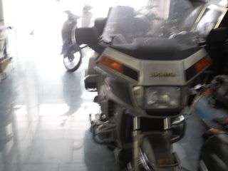 Honda GL 1200 1984 GOLDWING  -thumb-3