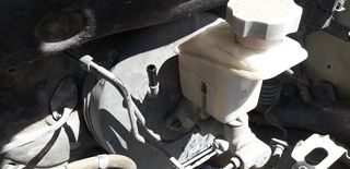 Hyundai Accent Σεβρό με αντλία φρένων 