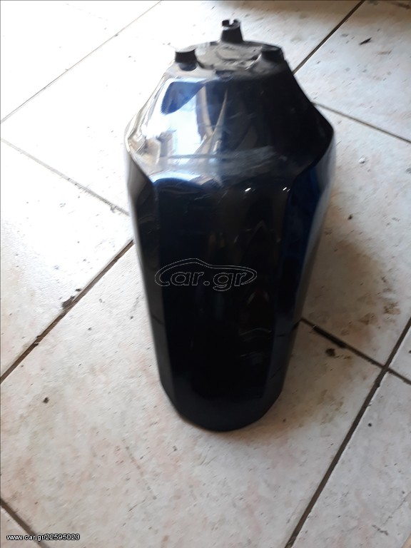 ΦΤΕΡΟ ΕΜΠΡΟΣ  ΑΠΟ PIAGGIO  MEBLEY